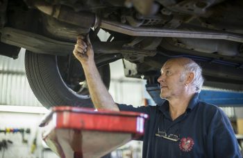 owl-motors-southsea_0008_Owl_28